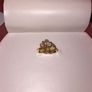 Ring costume jewelry